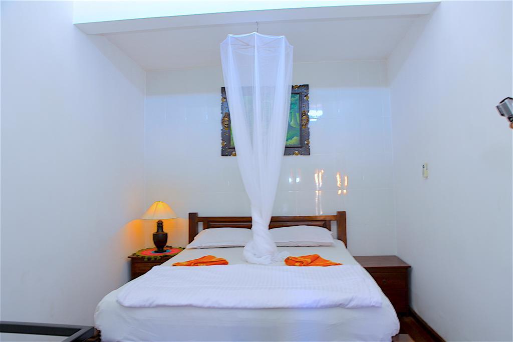 Tirta Yoga Inn Padangbai  Esterno foto