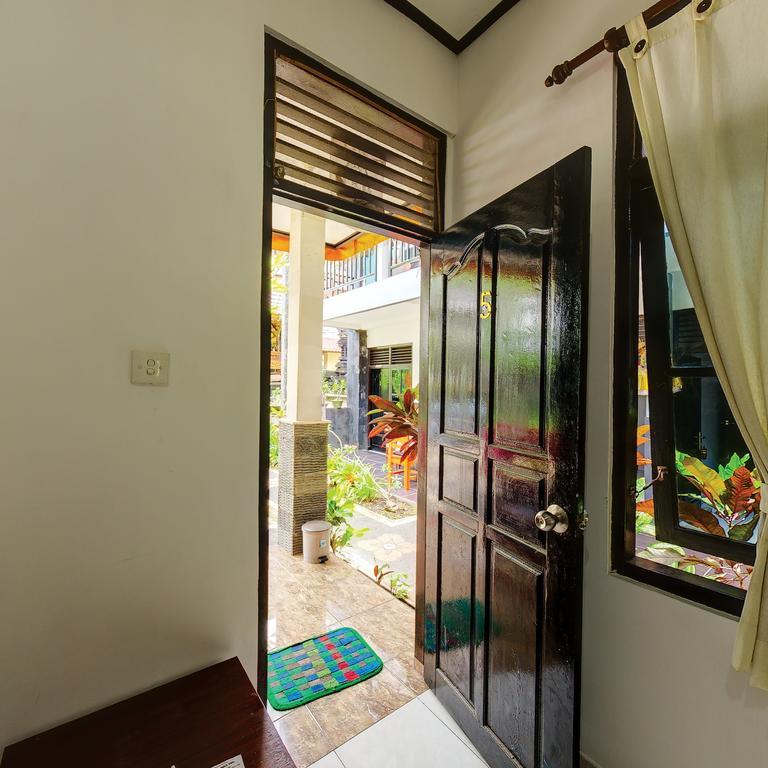 Tirta Yoga Inn Padangbai  Camera foto